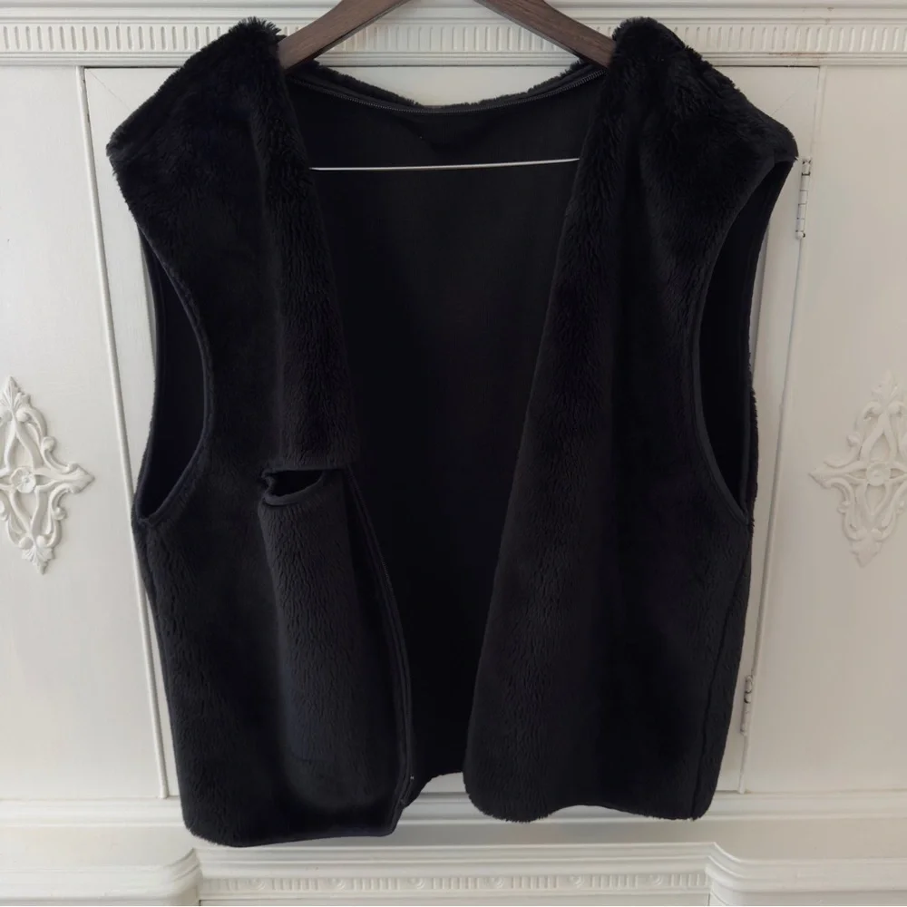 Vintage Men’s Leather Faux Fur Lined Coat
